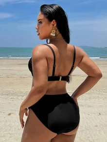 SHEIN Swim 2026新款黑色極簡大尺碼女款比基尼上衣 - 黑色 - 查看 3
