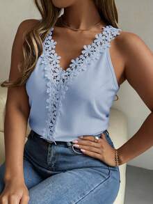SHEIN Clasi Áo camisole cỡ lớn đa năng cổ chữ V phối ren, chất liệu vải dệt họa tiết. - Màu xanh lam - Xem 3