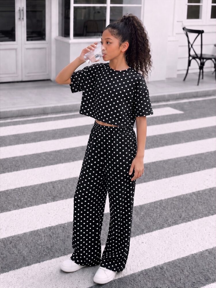 SHEIN Tween Girls 2pcs/Set Fashion Polka Dot Short Set, Short Sleeve Round Neck Loose T-Shirt And Wide Leg Long Pants, Comfortable, Outfit - Black - View 8