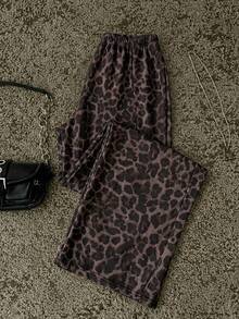 SHEIN Tall CURVE 大尺碼時尚豹紋寬鬆街頭風運動長褲，適合日常穿著 - 棕色 - 查看 5