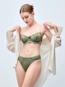 Softvol 1 Set Of 2pcs Lace Sexy Push-Up Bra And Panty Set - Green - View 7