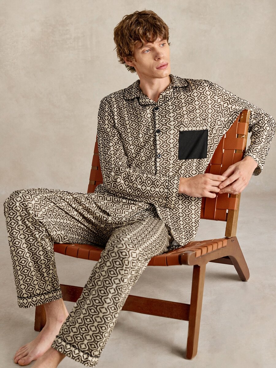 EverLounge Men's Vintage Geometric Pattern Print, Contrast Pocket Classic Lapel Casual Loungewear Set - Apricot - View 1