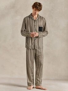 EverLounge Men's Vintage Geometric Pattern Print, Contrast Pocket Classic Lapel Casual Loungewear Set - Apricot - View 3