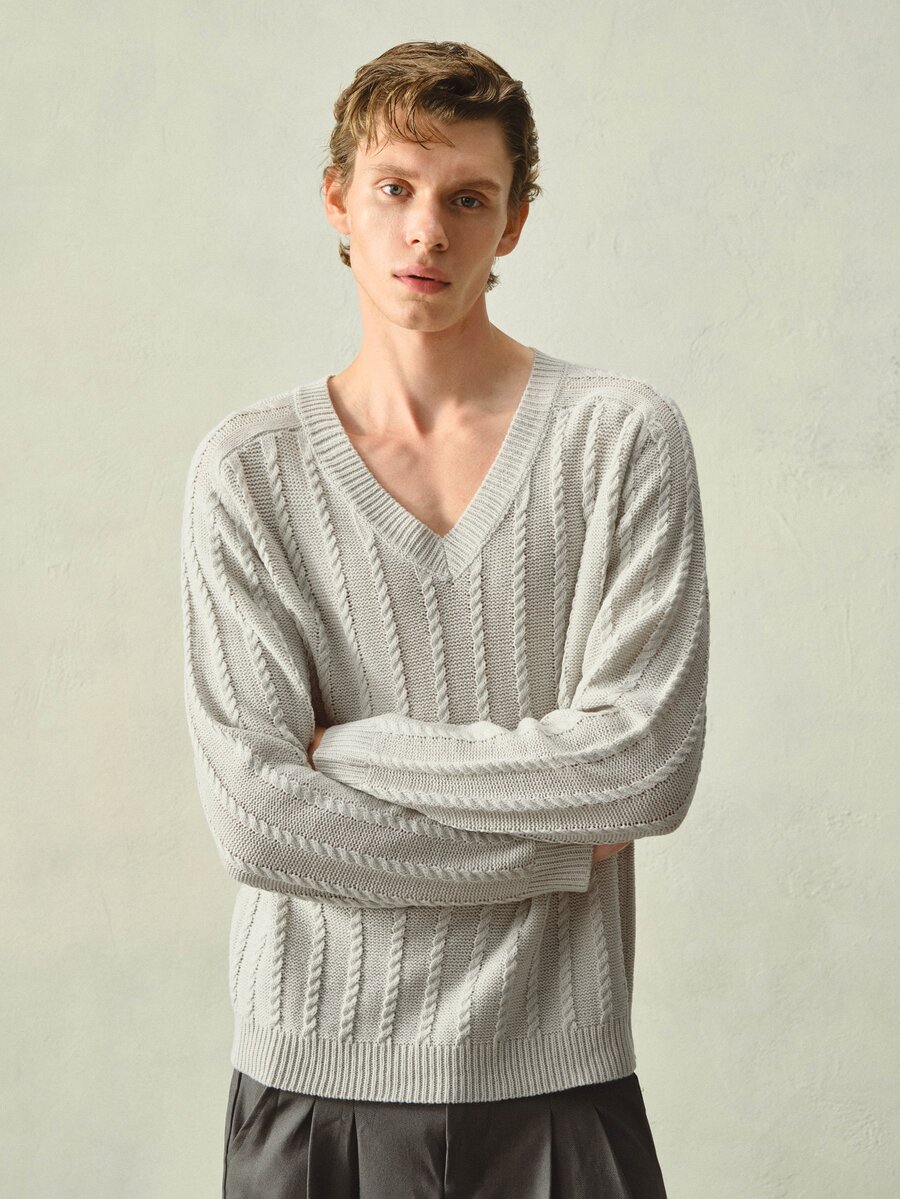 RONVEXI Men's Autumn/Winter Casual Versatile Solid Color Sweater Formal Old Money - Light Grey - View 1