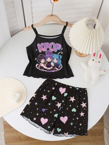 【3套隨機發送1套】女童夏季時尚涼爽K-Pop女團元素圖案定位印花細肩帶上衣＋女團元素圖案滿版印花荷葉邊短褲，針織面料，舒適柔軟2件套家居服/睡衣，適合居家與外出，百搭 - 彩色 - 查看 3
