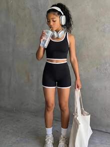 SHEIN Tween Girl Tween Girl Tween Girls Activewear Knit Black And White Colorblock Tank Top And Shorts Casual Set - Black and White - View 3