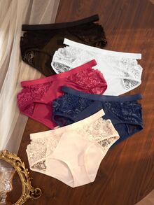 Divavoom Set 5 buah Celana Dalam Wanita Seksi dengan Motif Renda Berongga - MultiWarna - View 4