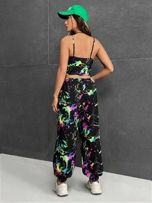 SHEIN EZwear reflectante con estampado de tinte de salpicadura Top de tirantes & Pantalones de pierna ancha - Multicolor - Ver 2