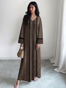 SHEIN Najma 女士复古豹纹拼接数码印花V领长袖优雅阿拉伯连衣裙，适合春秋季穿着 - 彩色 - 查看 5