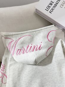 SHEIN 青少年女孩寬鬆休閒極簡舒適日常街頭風粉色字母刺繡連帽寬鬆版貼口袋前開襟拉鍊短版長袖運動外套灰色返校穿搭 - 淺灰色 - 查看 8