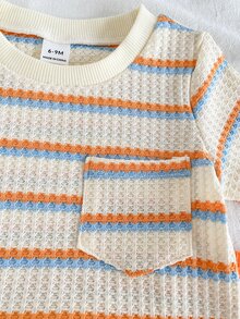 SHEIN Playful Pals 2件套幼儿男童时尚黑白条纹华夫格针织面料口袋圆领短袖T恤和黑色弹力腰字母贴片短裤套装，夏季 - 橘色 - 查看 7