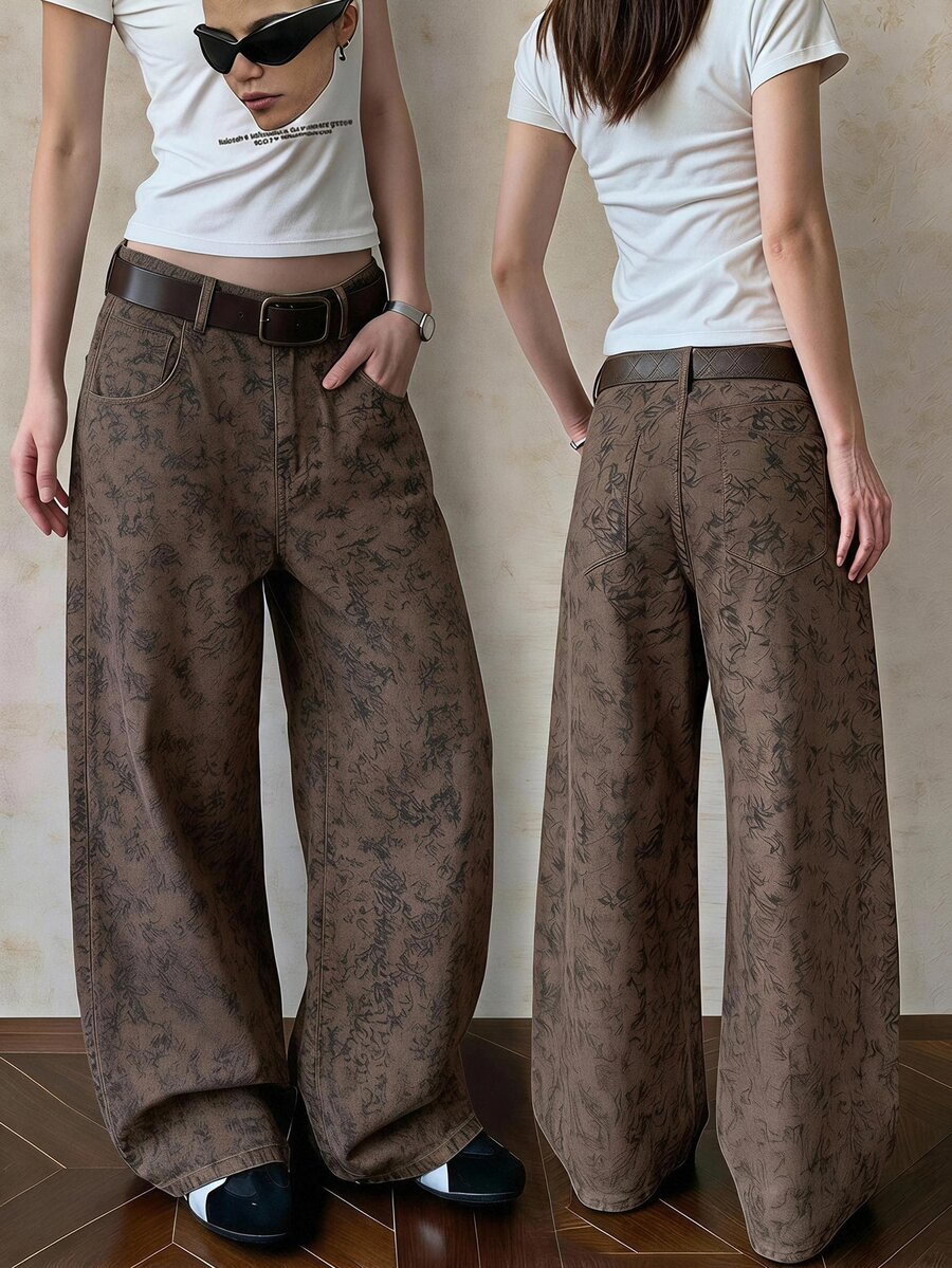 DAZY Celana Jeans Denim Kasual Wanita Model Kaki Melengkung dengan Motif Cetak Seluruh Permukaan untuk Musim Gugur - Coklat - View 1