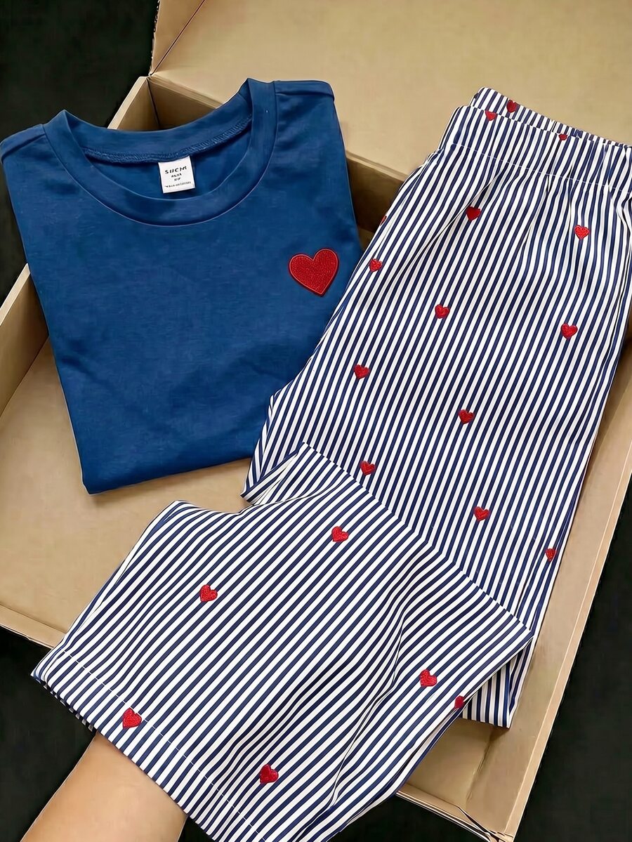 SHEIN Elladie kids 2件組女孩夏季套裝，紅色愛心刺繡短袖海軍藍T恤搭配條紋直筒長褲，女童服飾套裝