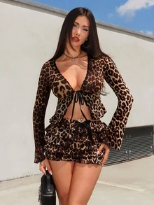 Kawaii ROMWE X Sherin Wanli Women's Retro Y2K Leopard Print Ribbon Tie Cardigan & Ruffle Hem Puff Shorts 2 Pieces Set - Brown - View 5