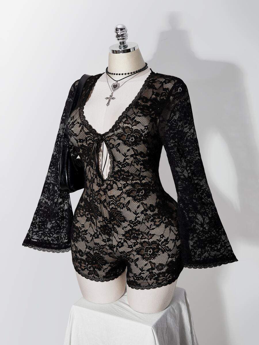 SHEIN ICON 女款大尺碼哥德風深V領鏤空蕾絲飾邊喇叭袖膚色內襯緊身連身褲，黑色，適合萬聖節、雞尾酒會、音樂會，秋季穿搭 - 黑色 - 查看 1
