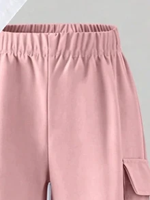 SHEIN 2件組女童T恤與工裝褲套裝，白色T恤搭配粉色工裝褲，蝴蝶結印花設計，時尚設計，寬鬆舒適，適合四季穿著，假日聚會、派對、春夏穿搭 - 彩色 - 查看 5
