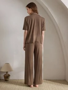 Ocili 休闲女士纯色简约短袖上衣和裤子休闲家居服套装，夏季假日季节服装 - 咖啡棕 - 查看 2