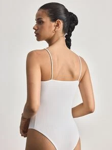 Ocili Jumpsuit Camisole Wanita Warna Polos dengan Kontras Renda - Putih - View 3