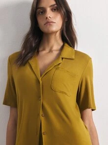 Ocili 女款純色短袖單排扣上衣與短褲家居服套裝 - 芥末黃 - 查看 6
