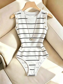 SHEIN Franclia 女款新款極簡時尚水鑽扣飾修身連身衣 - 白色 - 查看 6
