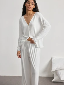 Ocili Conjunto de ropa de estar en casa para mujer minimalista, cómodo y suave, con cuello de encaje, botones tipo concha, manga larga y pantalones - Blanco - Ver 2