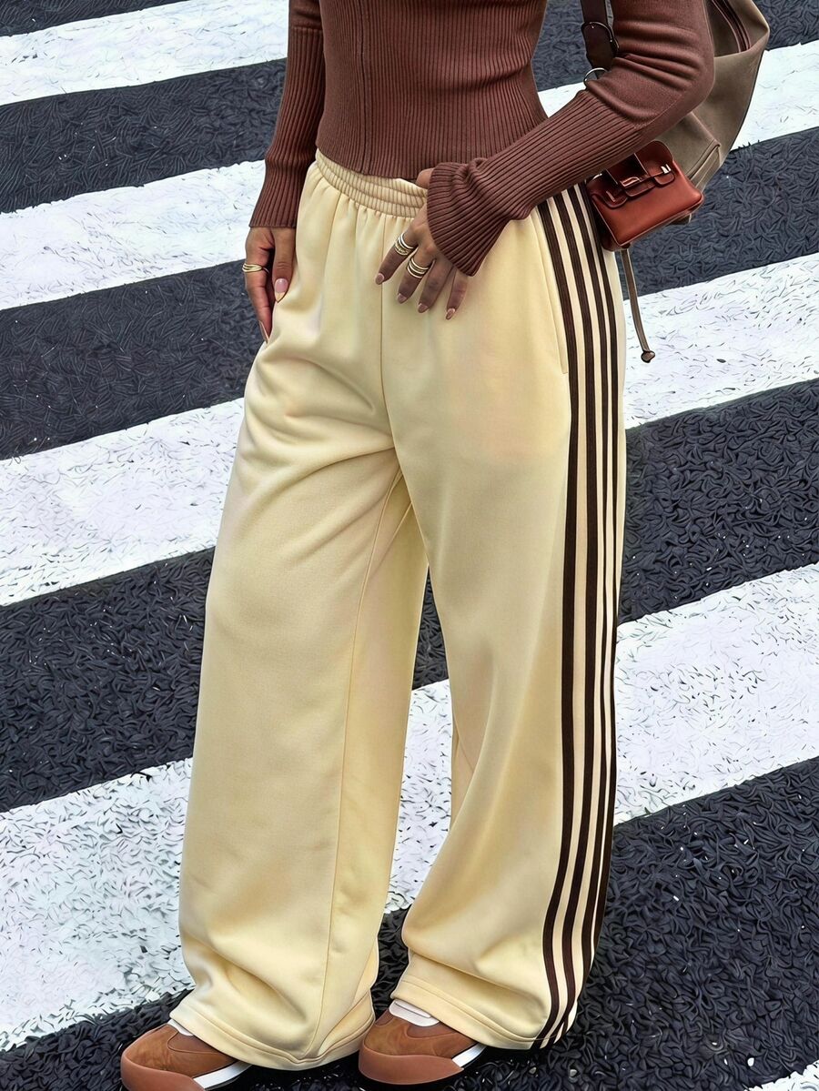SHEIN Teen Girls Cream Yellow Contrast Color Webbing Patchwork Casual Loose Sweatpants - Yellow - View 1