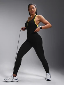 Powerista Contrast Color Splice Backless Halter Jumpsuit - Black - View 2