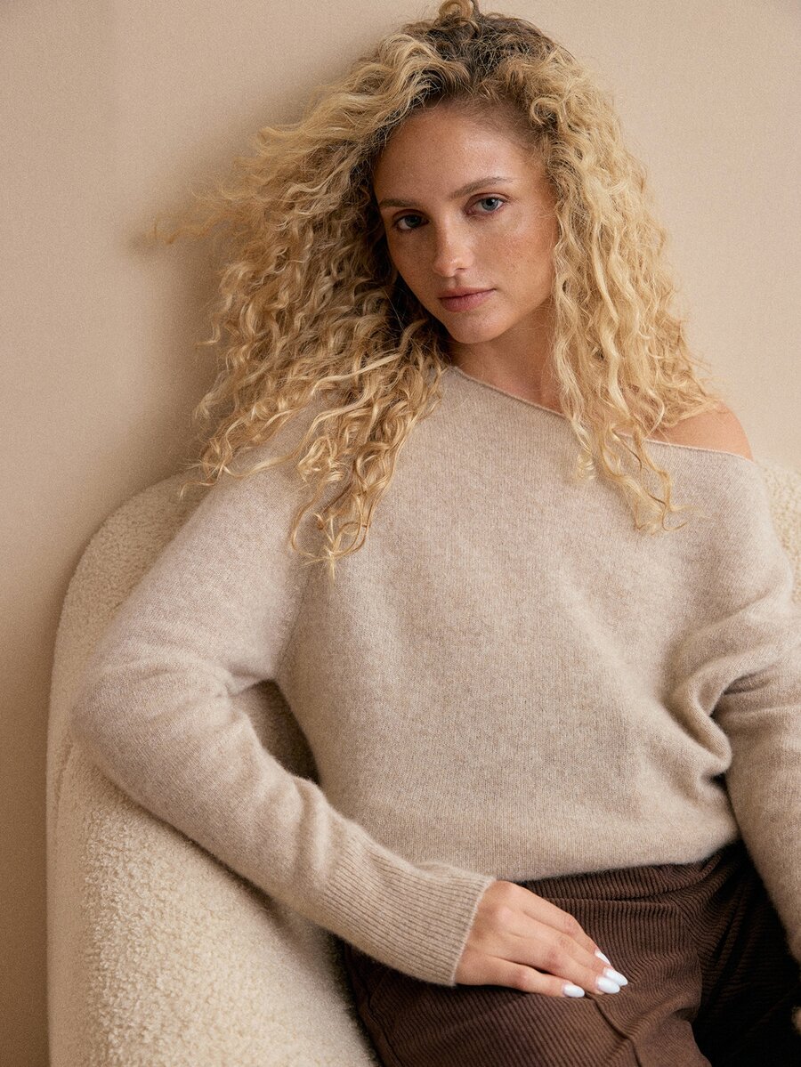 MOTF PREMIUM CASHMERE BOAT NECK RAGLAN SLEEVE SWEATER - Khaki - View 1