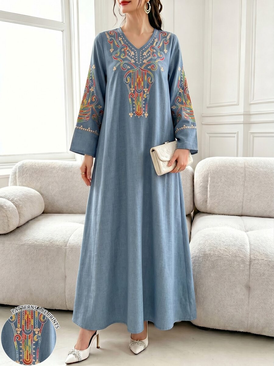SHEIN Najma 彩色復古幾何印花霧藍灰色女款時尚V領長袖洋裝,優雅阿拉伯風春夏長洋裝 - 彩色 - 查看 1