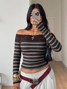 Coolane 女款大尺碼秋冬優雅基本款日常休閒棕色條紋彈性舒適蕾絲拼接露肩上衣 - 棕色 - 查看 2