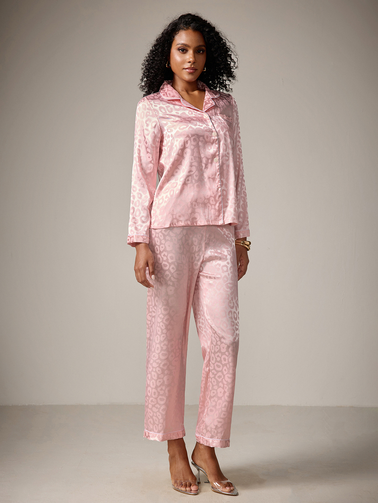 DreamPoppy Pink Leopard Print Jacquard Women's Long Sleeve Long Pants Pajama Set, Cozy - Pink - View 5