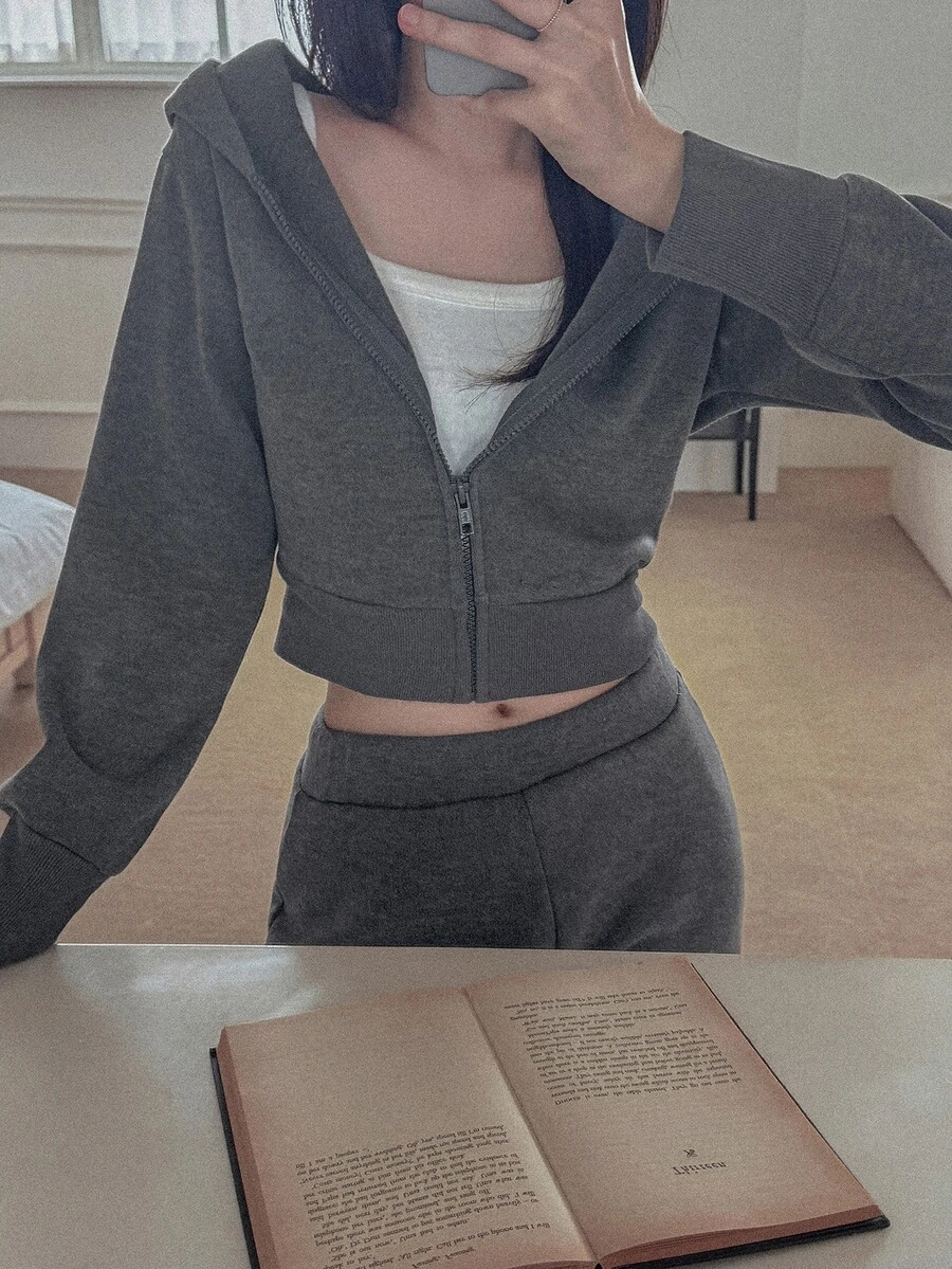 DAZY 女款純色連帽長袖毛衣與直筒長褲休閒度假春秋冬兩件套 - 灰色 - 查看 1