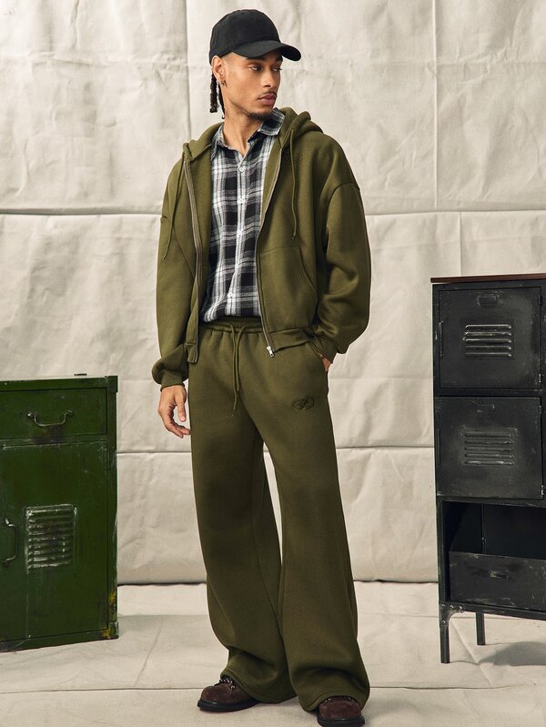 Men's Long Sleeve Pocket Hoodie And Drawstring Waist Cargo Pants Set