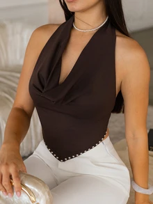 Andrea Bello 女款鉚釘裝飾掛脖露背性感百搭上衣，適合約會與外出，夏季休閒上衣 - 咖啡棕 - 查看 5