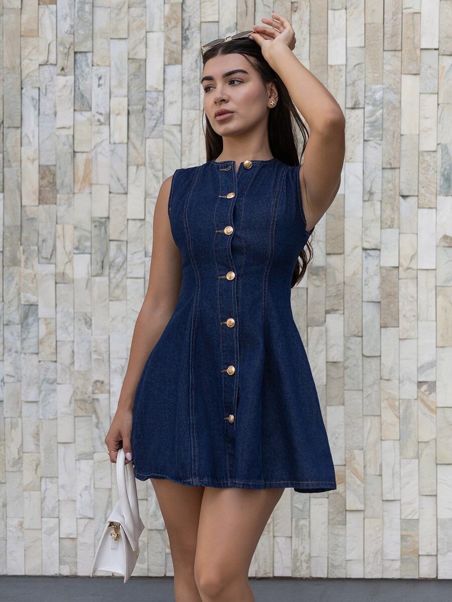 Andrea Bello 女款牛仔無袖迷你緊身洋裝，藍色女款牛仔鈕扣洋裝，牛仔修身傘裙休閒洋裝