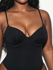 SHEIN BAE CURVE كاميسول نسائي مقاس كبير بحمالات رفيعة باللون الأسود - الأسود - مشاهدة 8