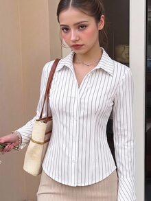 SHEIN 青少年女孩印花修身鈕扣長袖休閒襯衫，秋季青少年女孩服飾，長袖上衣 - 白色 - 查看 1