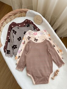 SHEIN (10pcs Sets, Get 5 Set Random)Baby Girl Cute Knitted Floral & Striped Pattern Long Sleeve Autumn Romper Set - Multicolor - View 8