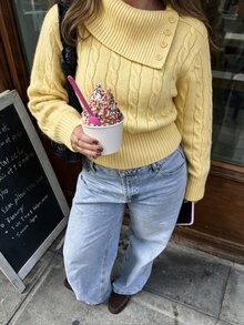 Flirla Sweater Pullover Kasual Wanita Warna Kuning dengan Kerah Rajutan Klasik, Cocok untuk Perjalanan Musim Gugur/Dingin - Kuning - View 1