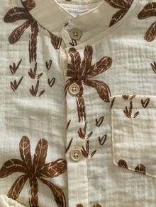 SHEIN 男童棕榈树印花短袖衬衫和短裤两件套，休闲夏季服装 - 卡其色 - 查看 6
