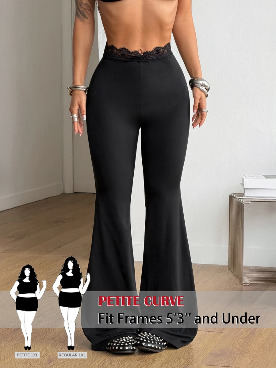 SHEIN PETITE CURVE 大尺碼純色蕾絲拼接喇叭褲 秋季 - 黑色 - 查看 1