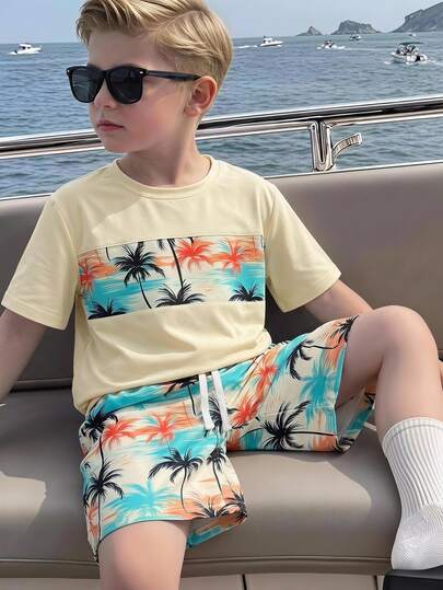 SHEIN 2pcs/Set Young Boy Casual Printed Short Sleeve Crew Neck T-Shirt And Shorts Set,Summer Matching Family Vacation Holiday Kids Outfit For Outdoor Sports