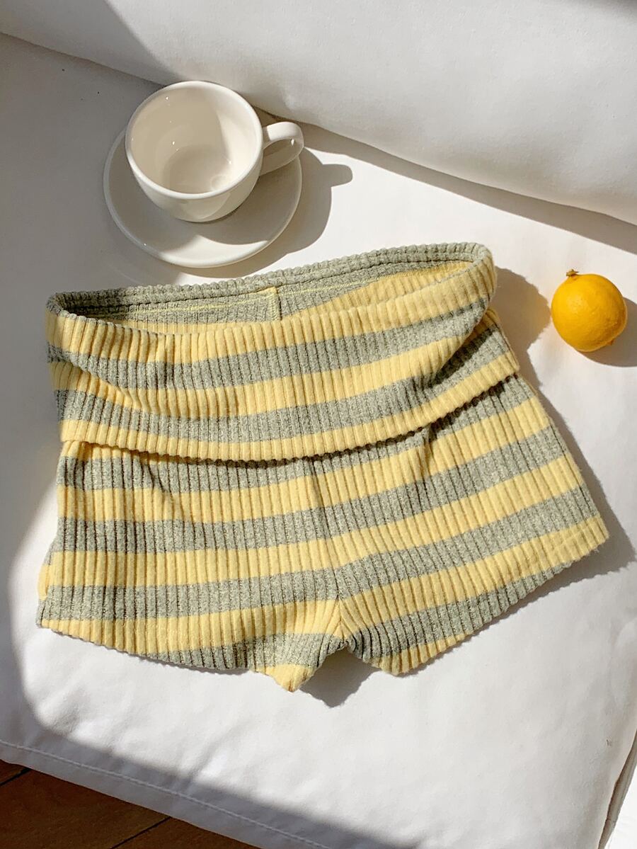 Comfortcana Contrast Striped Print Foldover Waist Shorts - Multicolor - View 1