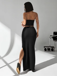 CasuGlow Women Solid Color Slit Detailed Tube Skirt - Black - View 2