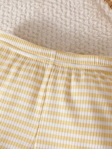 SHEIN 新生女嬰白色針織條紋卡通櫻桃印花荷葉領長袖上衣搭配同款長褲，可愛甜美優雅，舒適面料，適合居家與戶外活動 - 黃色 - 查看 9