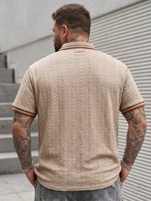 DRIVNCORE 加大码男士条纹纹理纽扣短袖 Polo 衫，适合通勤和日常穿着 - 卡其色 - 查看 2