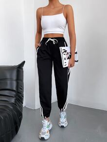 EURMUSE Contrast Tape Drawstring Waist Slant Pocket Joggers - Black - View 4