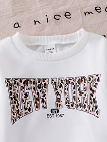 Elladie kids 幼童女童紐約豹紋字母印花白色落肩衛衣與黑色喇叭褲2件套休閒返校運動服套裝 - 白色 - 查看 3