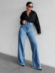SHEIN بنطلون جينز مقاس كبير بخصر عالي، أسلوب كاجوال بسيط، غسيل أزرق متوسط، قصة عادية، أزرار أمامية، ساق واسعة، مناسب للمواعيد والعطلات والصيف - أزرق متوسط - مشاهدة 4