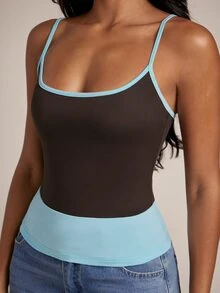 SHEIN BAE Brown & Mint Green Contrast Binding Square Neck Spaghetti Strap Tank Top / Ruched Side Waist Slim Fit Elastic Cropped Inner Layer Top / Basic Tops / Social Tops / Commute Tops / Inner Layer Tops - Multicolor - View 5